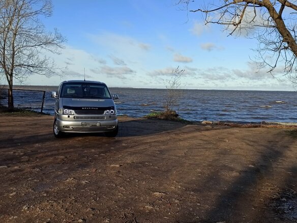 2000 Volkswagen Multivan T4, серебристый, 1515555 рублей - вид 3