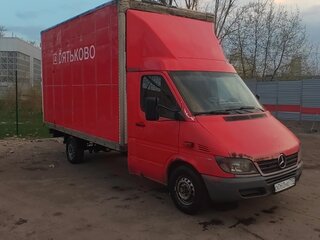 2004 Mercedes-Benz Sprinter, красный, 1000000 рублей, вид 3
