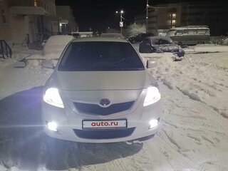 2012 Toyota Belta I, белый, 1300000 рублей, вид 2