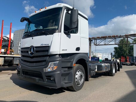 2023 Mercedes-Benz Actros, белый, 22000000 рублей, вид 4