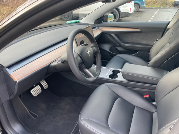 2023 Tesla Model 3 Performance I, чёрный, 5199999 рублей - вид 3