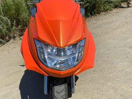 2010 Yamaha Maxam (CP250), оранжевый, 300000 рублей, вид 2