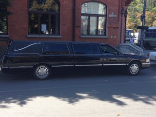 1996 Cadillac Fleetwood II, чёрный, 950000 рублей, вид 2