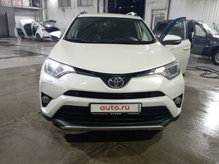 2016 Toyota RAV4 IV (XA40) Рестайлинг, белый, 2540000 рублей, вид 2