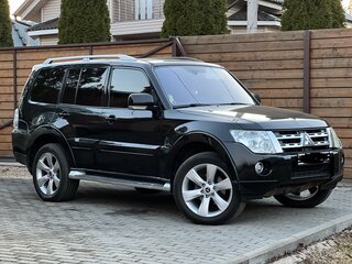 2008 Mitsubishi Pajero IV, чёрный, 1850000 рублей, вид 1