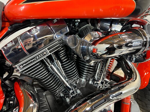 2009 Harley-Davidson CVO, красный, 2100000 рублей - вид 21