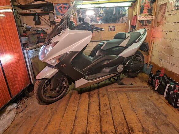 2010 Yamaha TMAX, белый, 450000 рублей - вид 12
