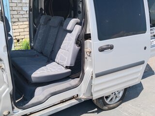 2010 Ford Tourneo Connect I Рестайлинг, серебристый, 1050000 рублей, вид 2