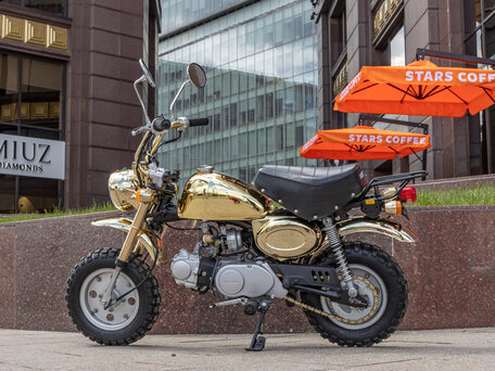 2023 Honda Z50, золотистый, 195000 рублей, вид 2