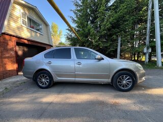 2012 Skoda Octavia II (A5) Рестайлинг, серый, 800000 рублей, вид 5