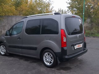 2010 Peugeot Partner II, серый, 690000 рублей, вид 5