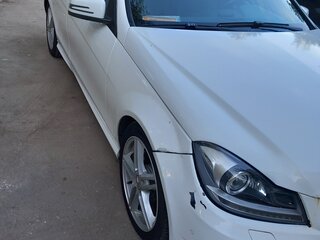 2013 Mercedes-Benz C-Класс 180 III (W204) Рестайлинг, белый, 1500000 рублей, вид 3