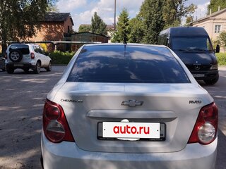 2012 Chevrolet Aveo II, белый, 700000 рублей, вид 5