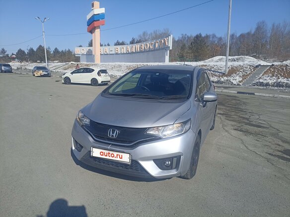 2016 Honda Fit III, серебристый, 800000 рублей - вид 3