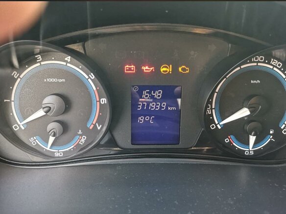 2014 Lada (ВАЗ) Priora I Рестайлинг, белый, 620000 рублей - вид 8