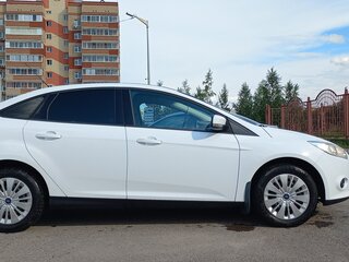 2014 Ford Focus III, белый, 690000 рублей, вид 2