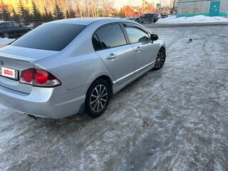 2007 Honda Civic VIII, серебристый, 800000 рублей, вид 5