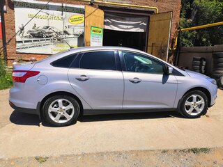 2011 Ford Focus III, серый, 1100000 рублей, вид 2