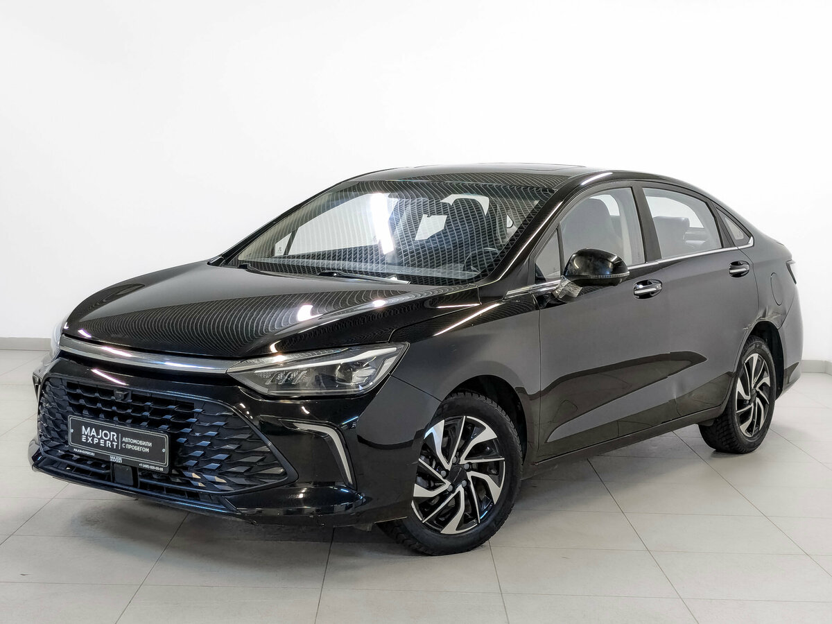 Открыть фотографии: BAIC U5 Plus