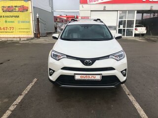 2017 Toyota RAV4 IV (XA40) Рестайлинг, белый, 2950000 рублей, вид 4