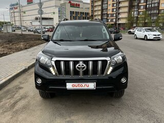 2016 Toyota Land Cruiser Prado 150 Series Рестайлинг 1, чёрный, 3530000 рублей, вид 1