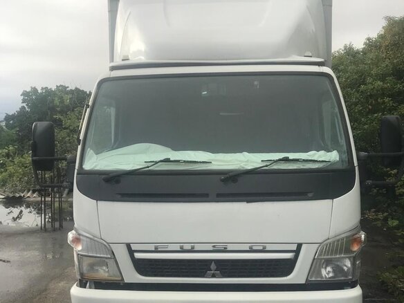 2016 Fuso (Mitsubishi) Canter, белый, 2200000 рублей