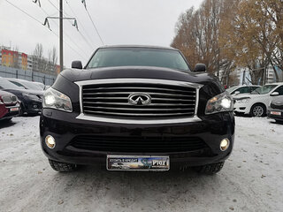 2013 Infiniti QX56 II, красный, 2400000 рублей, вид 3