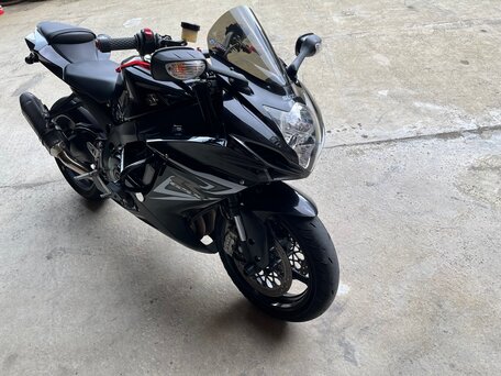2015 Suzuki GSX-R 750, чёрный, 1150000 рублей, вид 2