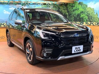 2023 Subaru Forester V Рестайлинг, чёрный, 2400000 рублей, вид 4