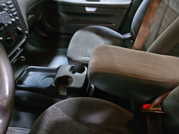 2001 Ford Taurus IV, серебристый, 550000 рублей - вид 15