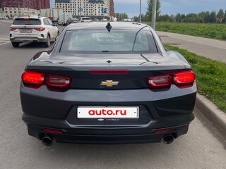 2020 Chevrolet Camaro VI Рестайлинг, серый, 2890000 рублей, вид 3