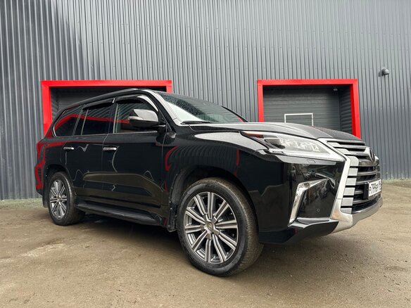 2016 Lexus LX 570 III Рестайлинг 2, чёрный, 8399000 рублей - вид 5