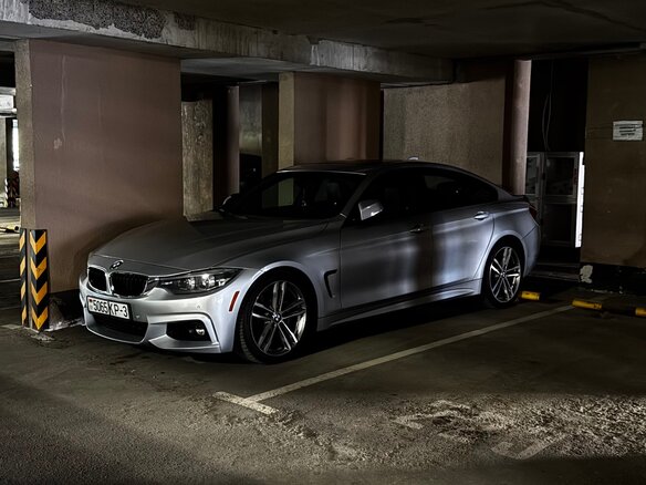 2017 BMW 4 серии Gran Coupe 430i F32/F33/F36 Рестайлинг, серебристый, 1950000 рублей - вид 14