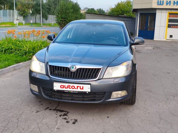 2011 Skoda Octavia DSG7 II (A5) Рестайлинг, серый, 870000 рублей - вид 4