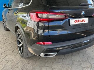 2020 BMW X5 25d IV (G05/G18), чёрный, 8000000 рублей, вид 3