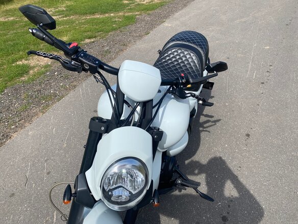 2007 Suzuki Boulevard M109R, белый, 820000 рублей - вид 5