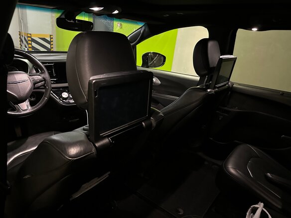 2018 Chrysler Pacifica RU, чёрный, 2970000 рублей - вид 15