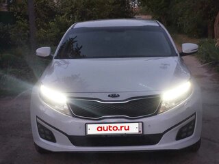 2015 Kia Optima III Рестайлинг, белый, 1370000 рублей, вид 3