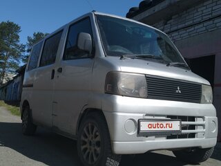 2002 Mitsubishi Minicab VI, серебристый, 250000 рублей, вид 3