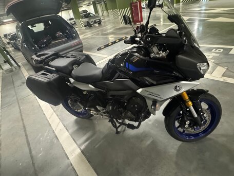 2019 Yamaha MT-09 Tracer (FJ-09), чёрный, 990000 рублей, вид 3