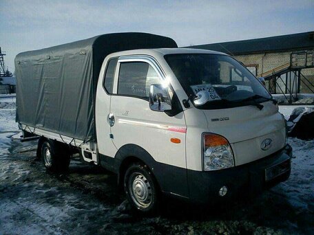 2011 Hyundai Porter II, белый, 1700000 рублей, вид 1