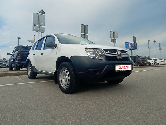 2017 Renault Duster I Рестайлинг, белый, 1150000 рублей - вид 5