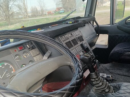 1999 Iveco EuroTech, белый, 850000 рублей, вид 5