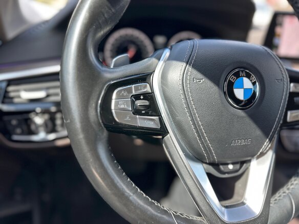 2019 BMW 5 серии 520d VII (G30/G31/G38), белый, 2200000 рублей - вид 15