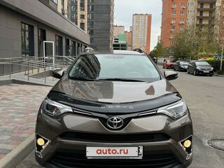 2017 Toyota RAV4 IV (XA40) Рестайлинг, коричневый, 2600000 рублей, вид 1
