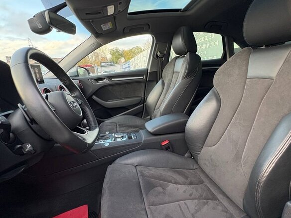 2020 Audi A3 III (8V) Рестайлинг, серый, 1800000 рублей - вид 16