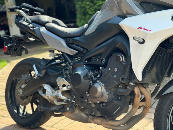 2018 Yamaha MT-09 (FZ-09), белый, 880000 рублей - вид 5