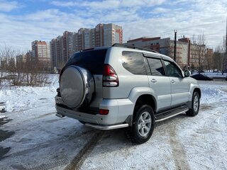 2004 Toyota Land Cruiser Prado 4-speed 120 Series, серебристый, 2000000 рублей, вид 3