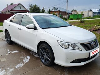 2012 Toyota Camry VII (XV50), белый, 1630000 рублей, вид 4