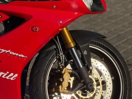 2006 Triumph Daytona 675, красный, 415000 рублей, вид 4